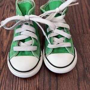 Kids Green Canvas Converse High-Top Sneakers - Classic Lace-Up